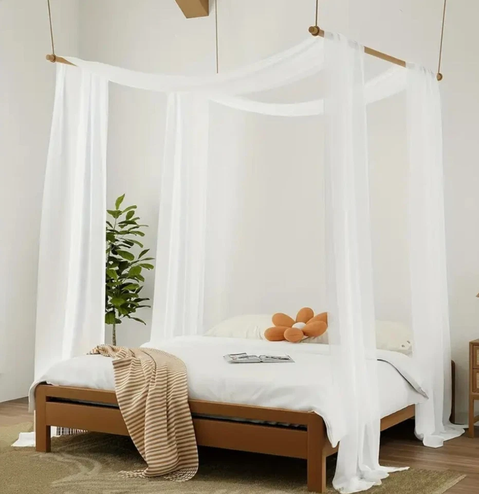 Magnifique auvent de lit ( baldaquin) très original avec sa structure flottante - Photo 2/4