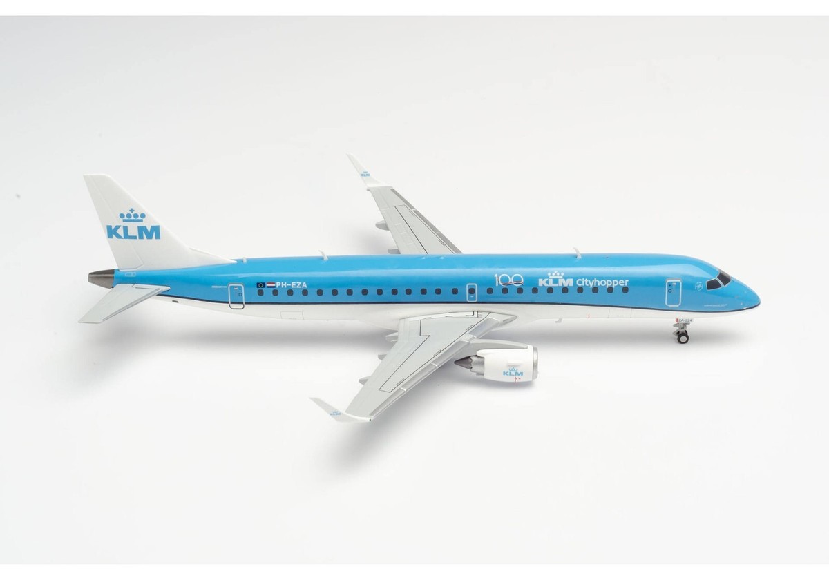 KLMオランダ航空 ERJ-190 PH-EZX 1/200 Amazon.co.jp: KLMオランダ航空 ERJ-190 PH-EZX 1/200 : おもちゃ