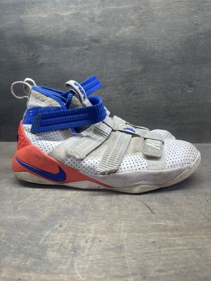 lebron soldier 11 white and blue