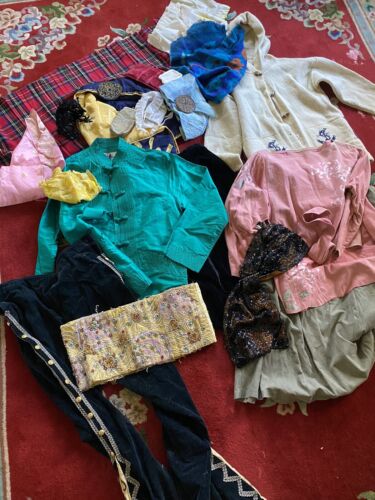 Large Lot Vintage Ladies Clothing, Beading, 20s - 70s - Picture 1 of 13