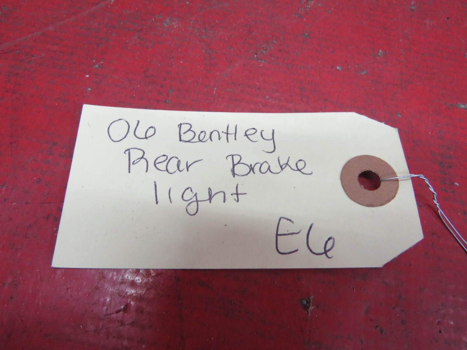 2006 BENTLEY FLYING SPUR REAR  THIRD BRAKE LIGHT