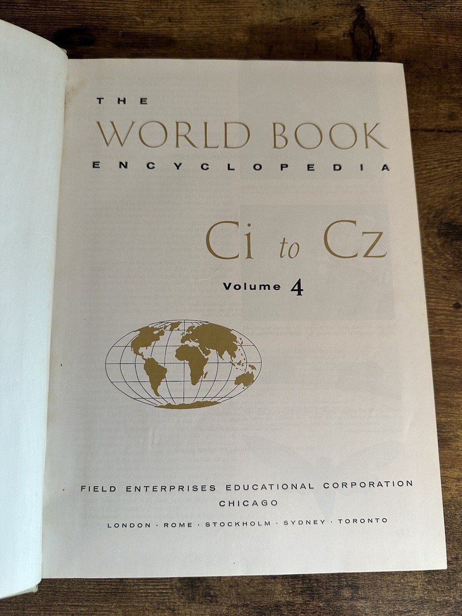 Vintage 1967 The World Book Encyclopedia Ci to Cz Volume 4