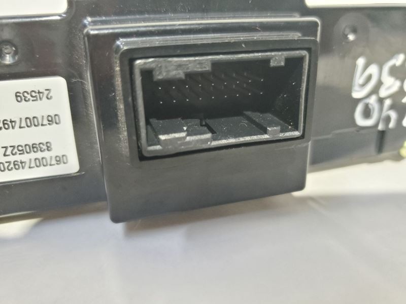 Maserati Levante 2017 Air conditioning switch knob P/N 06700749200