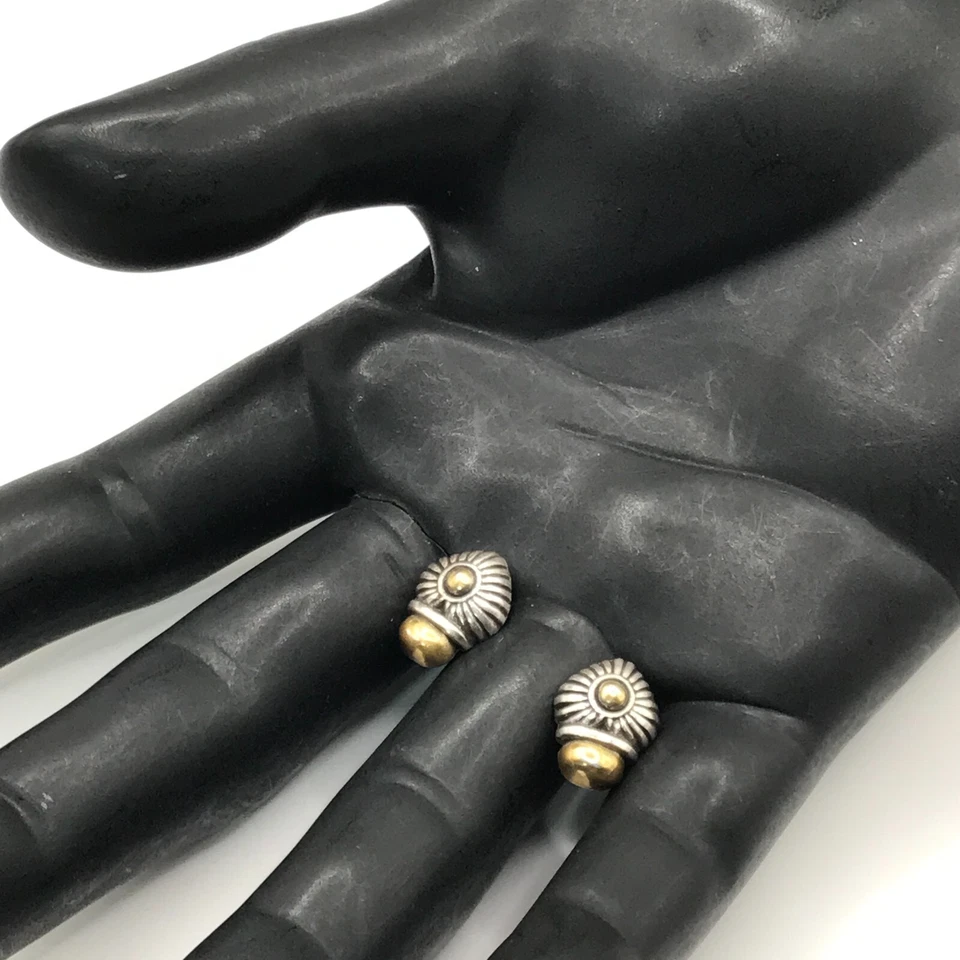 Pendientes Brighton placa de oro y plata perno perforado aspecto vintage Foto 3 de 4