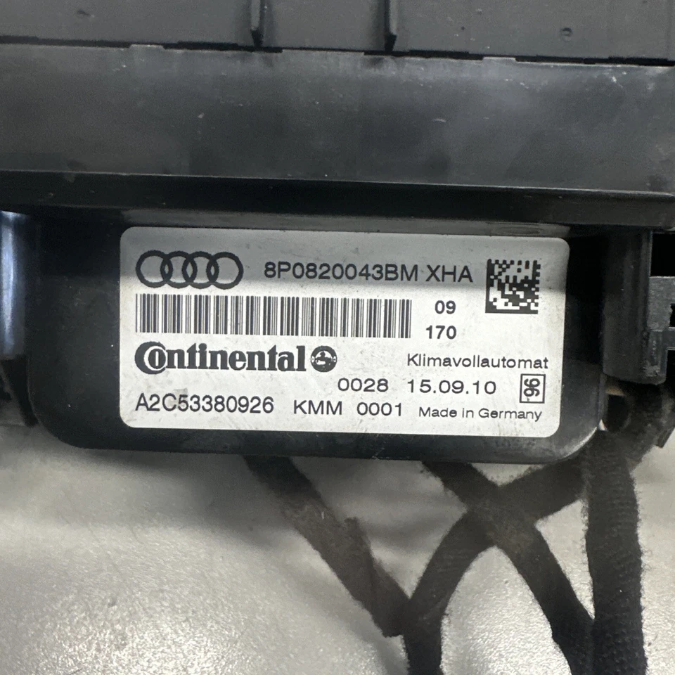 2012 AUDI A3 HEATER CONTROL PANEL ASSEMBLY 8P0820043BM - Image 4 of 4