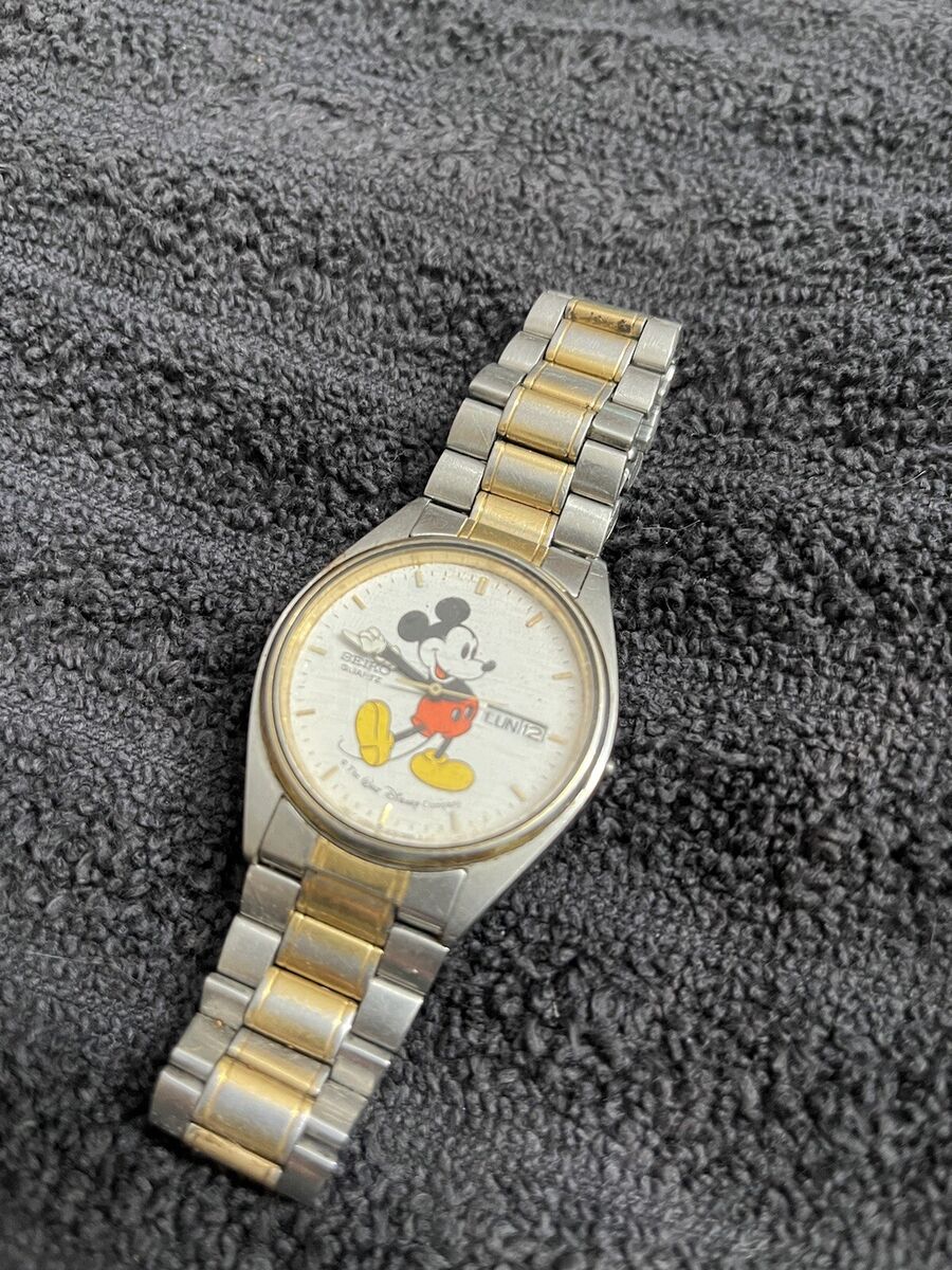 VINTAGE Mickey Mouse SEIKO Watch 5Y23-8229🔥Mickey & Co VINTAGE Mickey Mouse SEIKO Watch 5Y23-8229🔥Mickey & Co