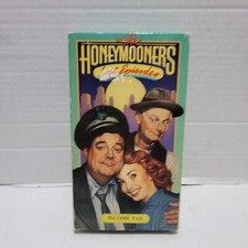 The Honeymooners - Income Tax (VHS, 1990) Jackie Gleason, Art Carney