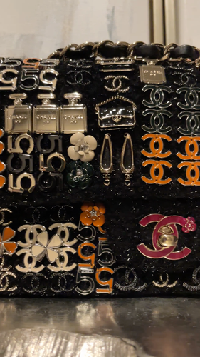 CHANEL Minaudière Gold CHARMS Mini Flap Bag Leather Tweed *LTD ED* A69900Y09339 - Video 1 of 2