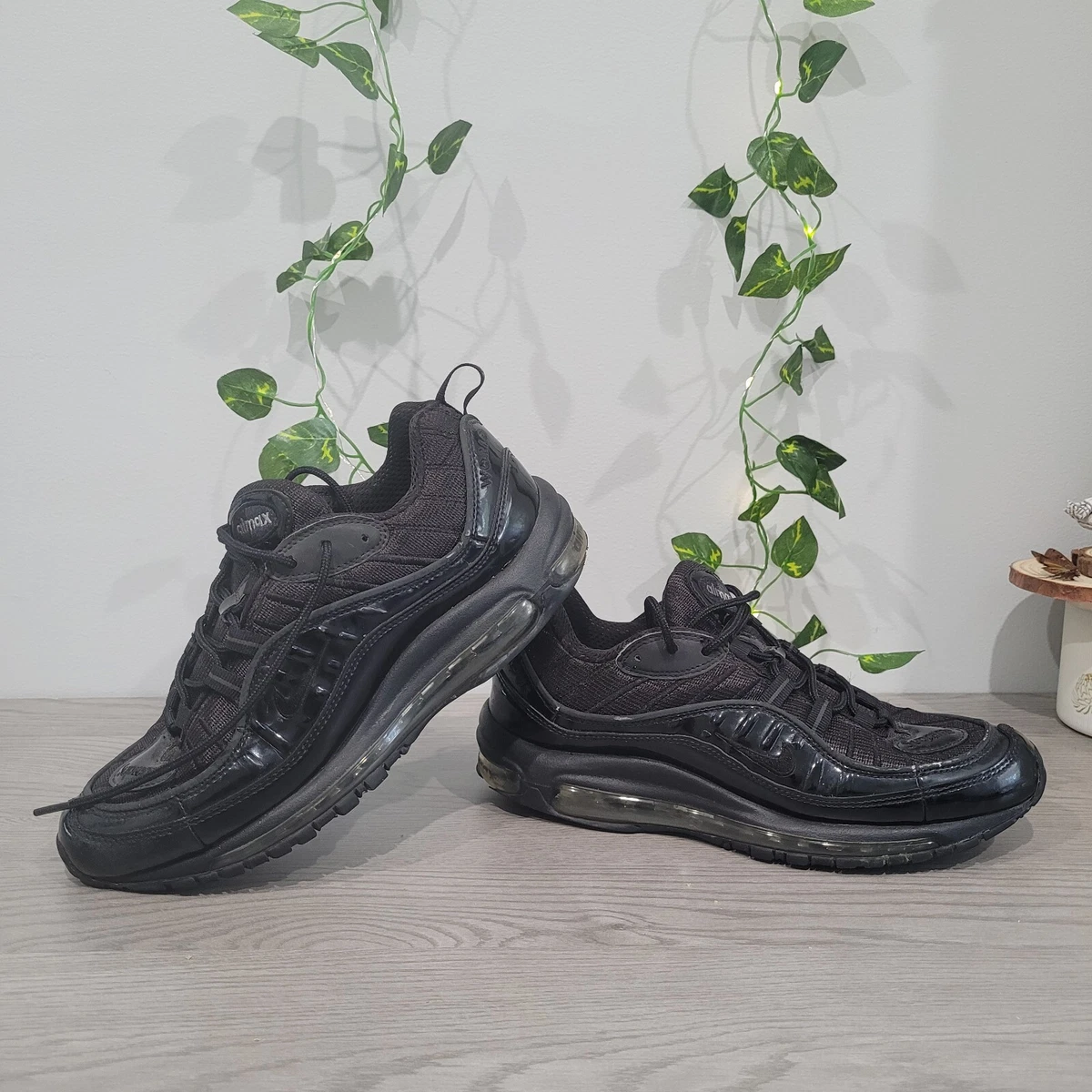 Nike Supreme x Air Max 98 Black for Sale | Authenticity Guaranteed