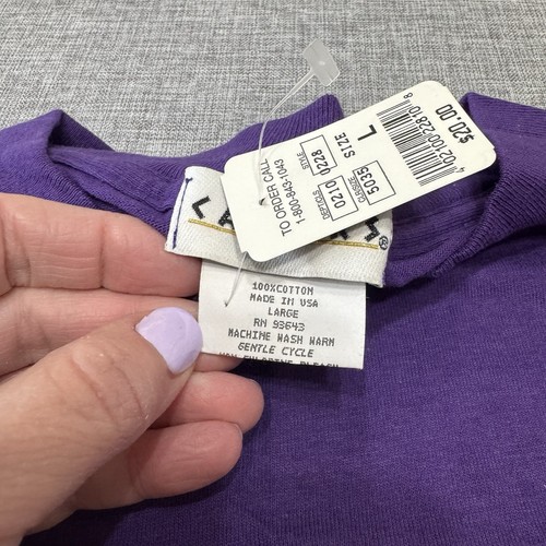 Vintage Caesars Palace Las Vegas T-shirt Large Purple Deadstock Casino Hotel 90s - Picture 6 of 10
