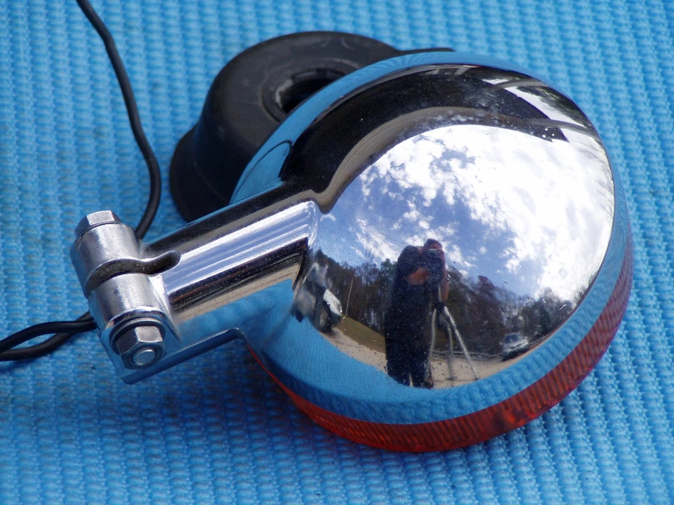 Honda CB550 CB900 CB750 GL1000 CB650 CB500 CB400 CB GL rear turn signals - Image 4 of 4