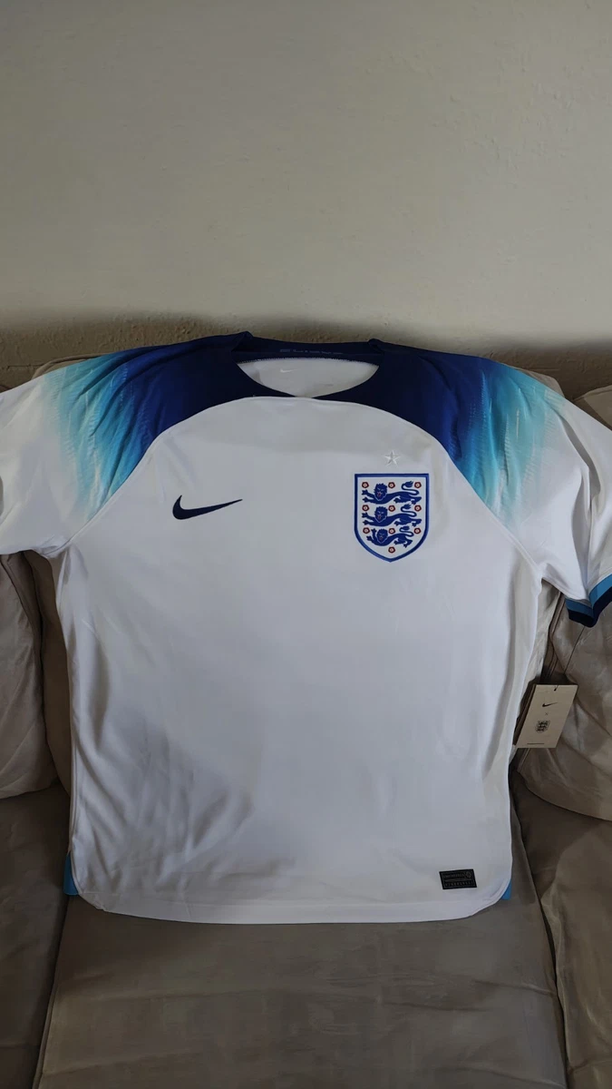 Nike Size L England National Team Soccer Fan Apparel & Souvenirs