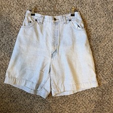 Faded Glory light blue wash denim Jorts