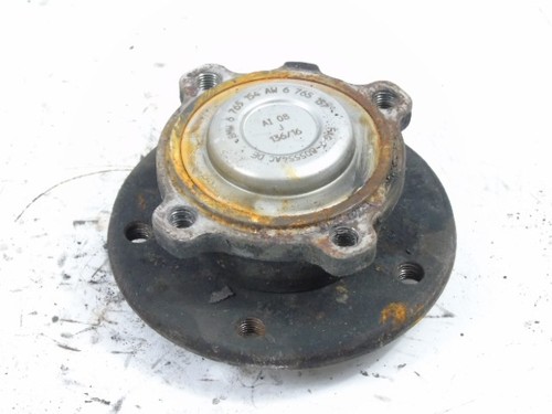 BMW 120i E87 E81 E88 E90 E91 E92 E93 E84 Radnabe mit Lager vorne 6765154 0-671