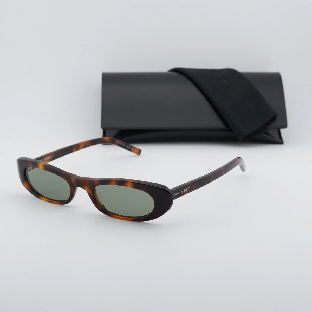 Vtg Yves Saint Laurent YSL 174/05 Sunglasses Made France Black Gold Brown Lenses YVES SAINT LAURENT Vintage Ysl Sunglasses Black Oval 6005/s  main image 3