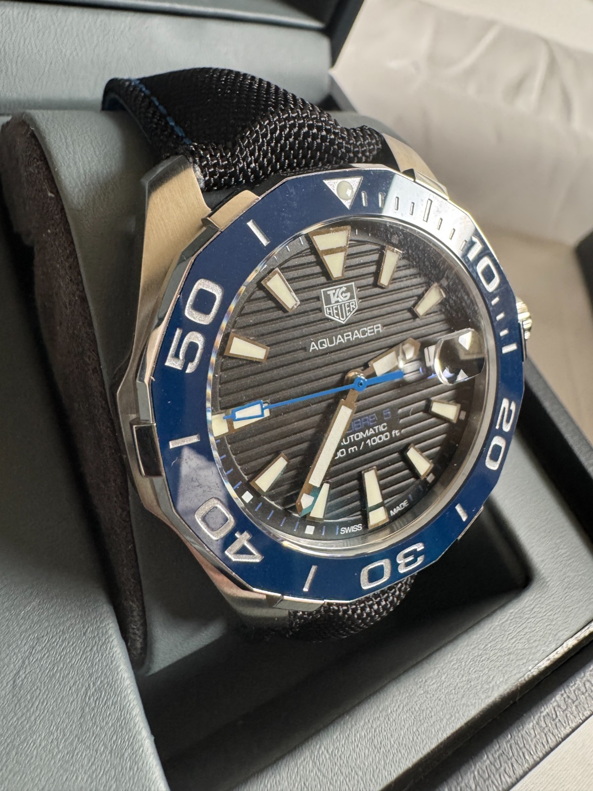 Blue TAG Heuer Aquaracer Men's Automatic Heuer watch WAY211B.FC6363 Tag - vintagewatches.pk