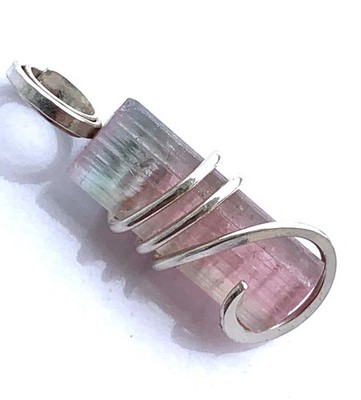 Roher zweifarbiger Turmalin Anhänger, Sterlingsilber Kunst Verpackung, Handarbeit Schmuck 11,6