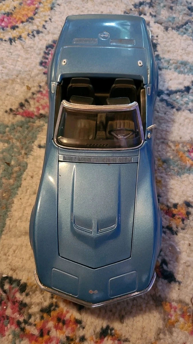 Revell 1:18 DIE-CAST MODEL コンバーチブル アメリカ Revell Chevrolet 1:18 Scale Diecast Cars, Trucks & Vans for sale