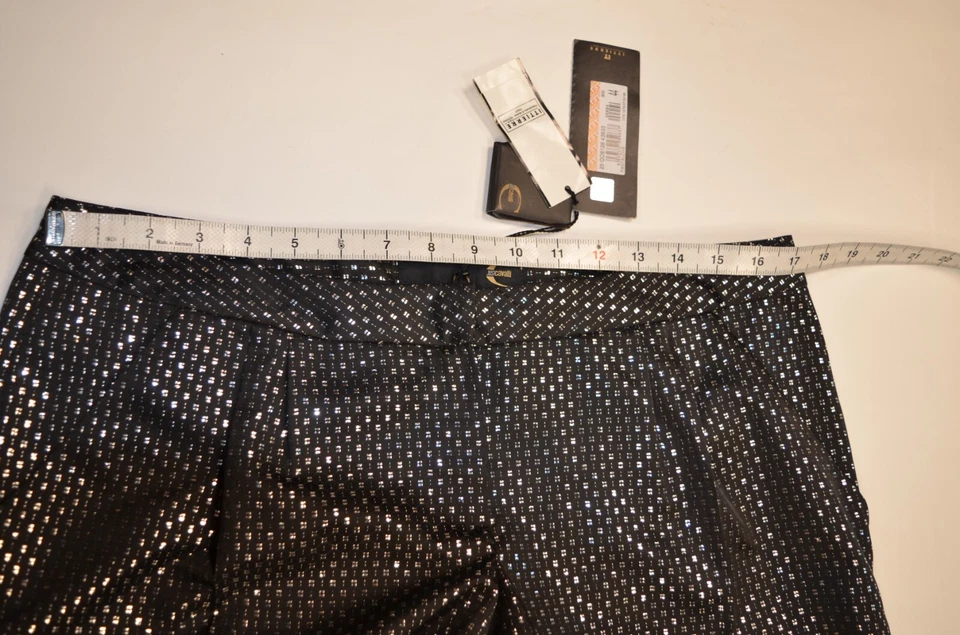 Calça feminina JUST CAVALLI tamanho 31 EUA preta e prata metálica noite US$ 505,00 - Imagem 4 de 4