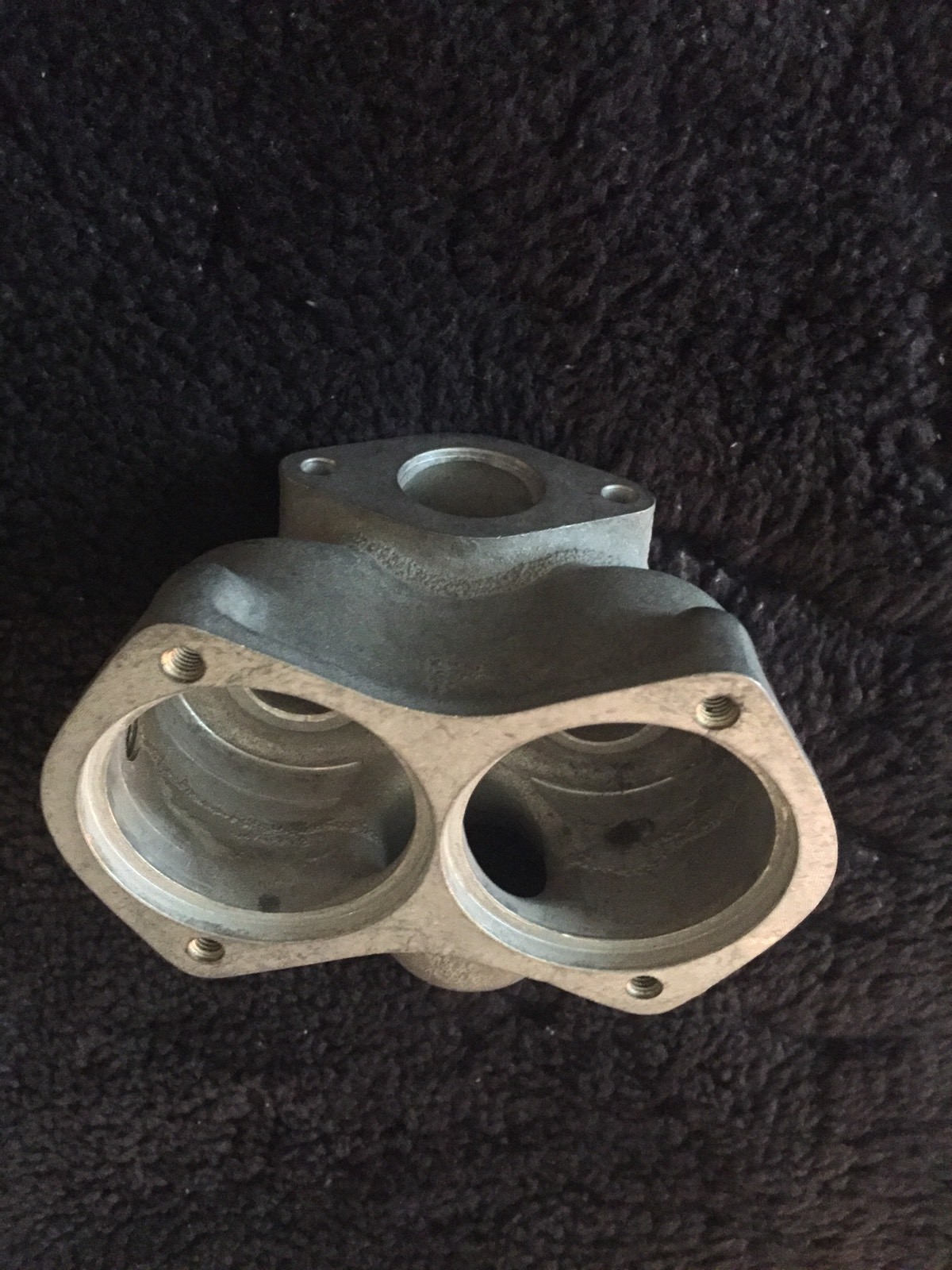 Ferrari Testarossa 512TR F512M 1987-96 Thermostat Body 124145 NOS OEM NEW