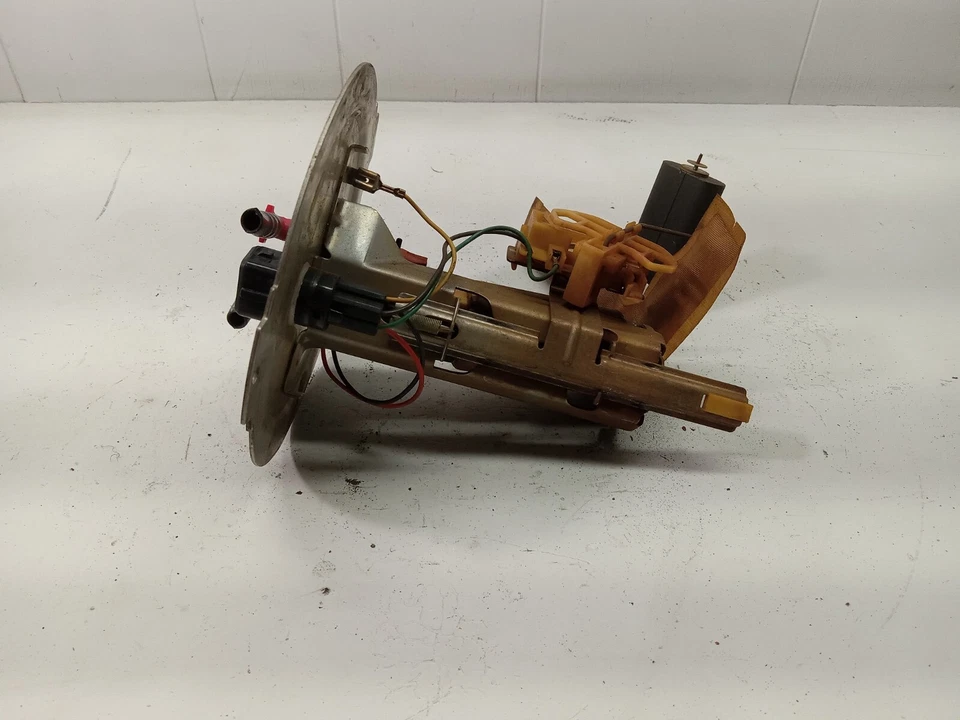 Conjunto de bomba de combustible Mercury Cougar 1999 OEM, 323-01245 Foto 4 de 4