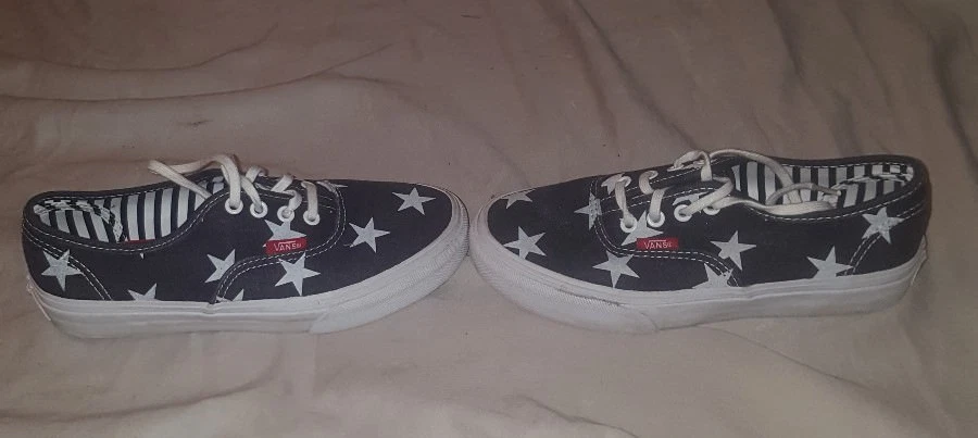 Zapatos para niños Vans azules con estrellas blancas talla 3 Foto 2 de 4