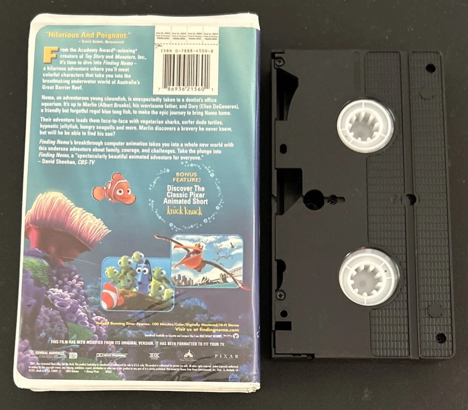Finding NEMO Disney/Pixar VHS Tape Cartoon In Clamshell Case (2001 Used) - Image 2 of 4