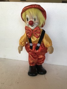 Vintage Porcelain Clown Doll - Moves and plays Music ( wind-up ) | eBay