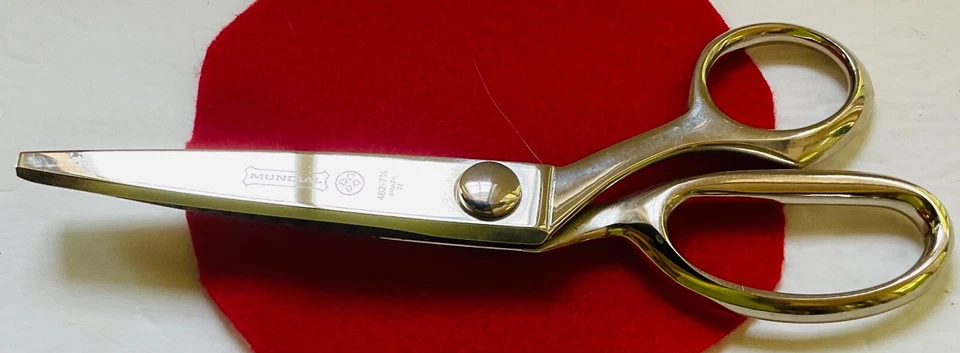 Mundial Forged Dressmaker Pinking Shears 462-7.5 Scissors Heavy - Image 3 of 4