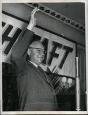 1952 Press Photo Senator Robert Taft at Cinference in Chicago