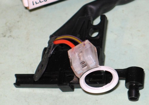 1992-1993 Cadillac Seville Eldorado NOS lighted key lock switch 16626131 - Picture 2 of 4