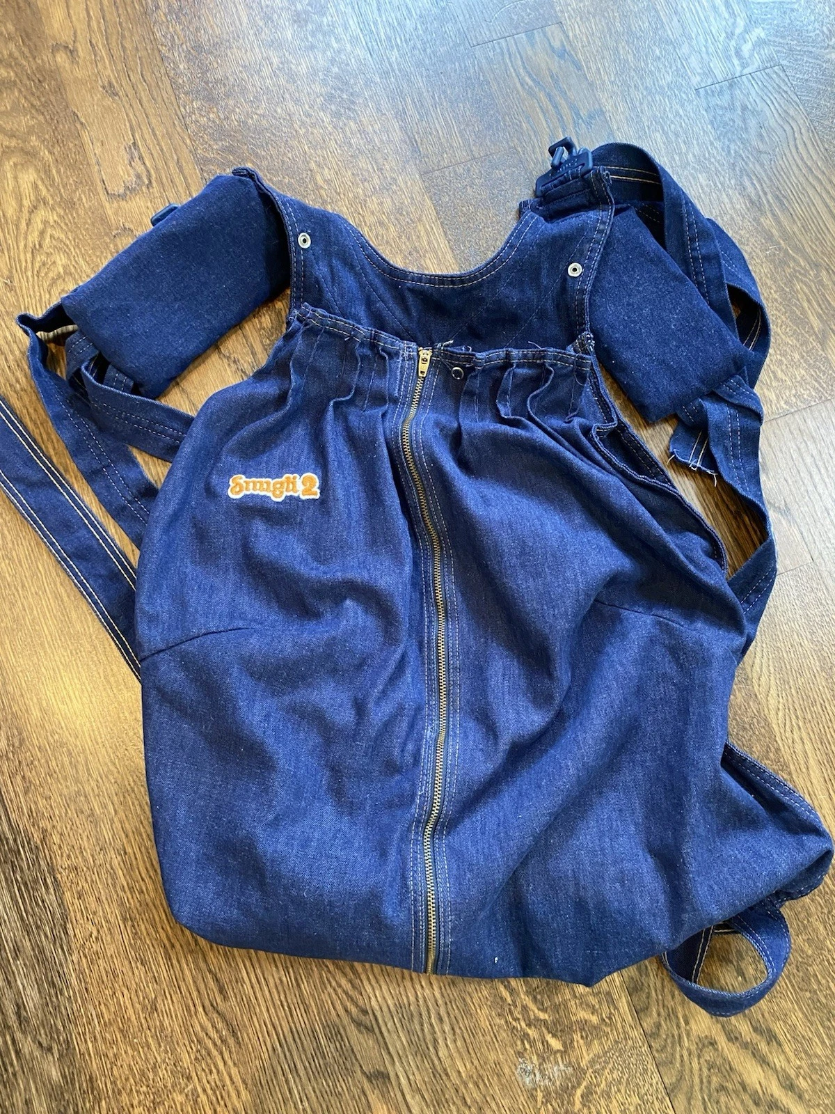 Vintage Snugli 2 Denim Baby Carrier 80’s
Opens in a new window or tab
