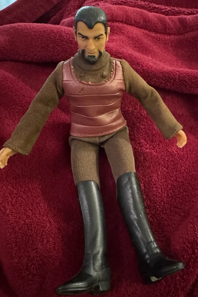KLINGON vintage Mego Star Trek 8" con ropa original solamente Foto 2 de 4