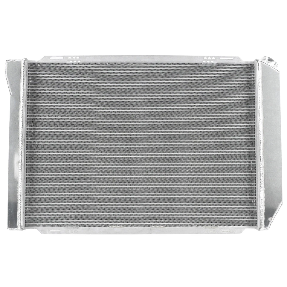 Radiator for 1980-1984 FORD BRONCO, 1980-1983 FORD F-100, 1980-1984 FORD F-150 Foto 2 de 4