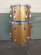 1966 LUDWIG CHAMPAGNE SPARKLE FLOOR TOM & RACK TOM