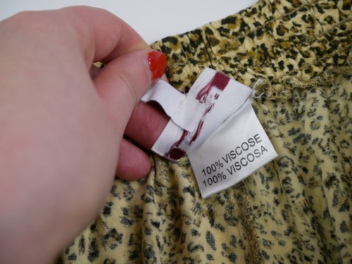 vintage 90s womens high waist shorts beige brown leopard animal pants medium 12 - Picture 7 of 8