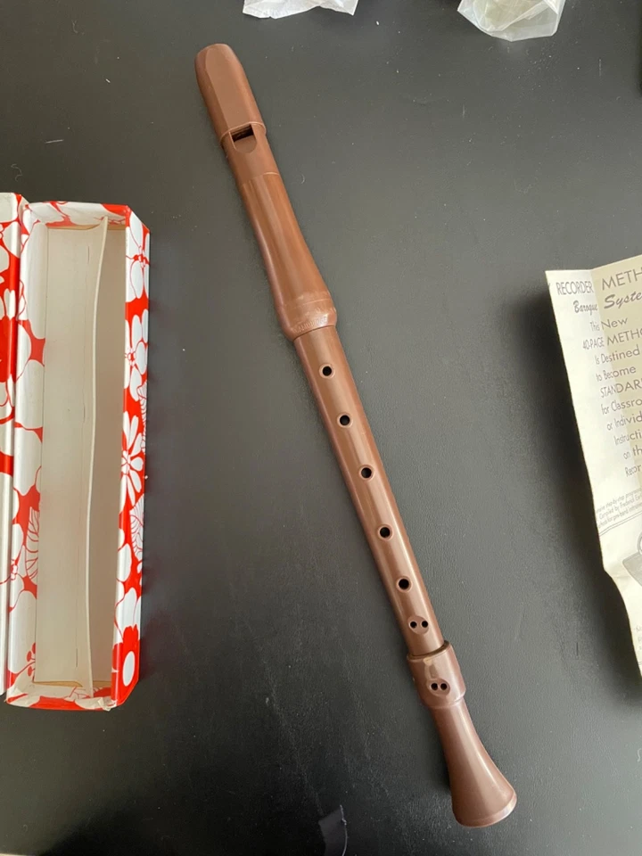 Grabadora de plástico Cambridge alto Foto 2 de 3