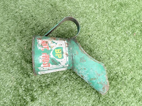BP Anti Frost ONE PINT MOTOR POURER TIN JUG OR CAN - 1965 ?! Vintage motoring - Picture 2 of 6