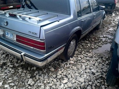 Driver Left Lower Control Arm Front Fits 86-99 EIGHTY EIGHT 422463
