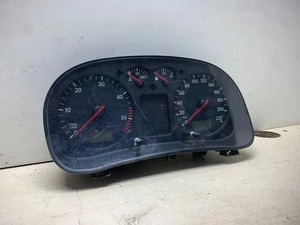 VW GOLF VI 5K1 Kombiinstrument 1J0919860B 0263604004 00400216198226 34198510