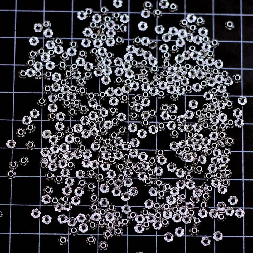 500 piezas tapas de cuentas finales forma de flor tono plateado hágalo usted mismo joyería 3 mm se adapta a cuentas de 4-5 mm Foto 3 de 4