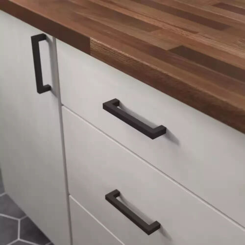 5 Pack Modern Square 5-1/16 In. (128 Mm) Modern Matte Black Cabinet Drawer Pull - Picture 3 of 11