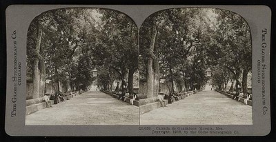 Photo:Calzada de Guadalupe, Morelia, Mexico 1906