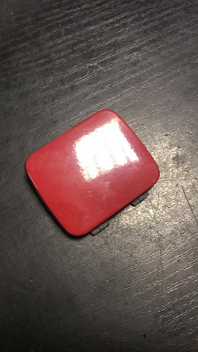 BMW 1er E81 LCI Stoßstange Hellgrau Abschlepphaken Abdeckung 7166598