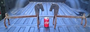 ANTIQUE PAIR WROUGHT IRON HOME FIREPLACE FIRE HEARTH HORSE SHOE STATUE ANDIRONS