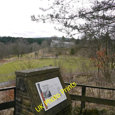 Foto 6x4 Informationstafel und Kielder Castle Butteryhaugh Blick durch c2015