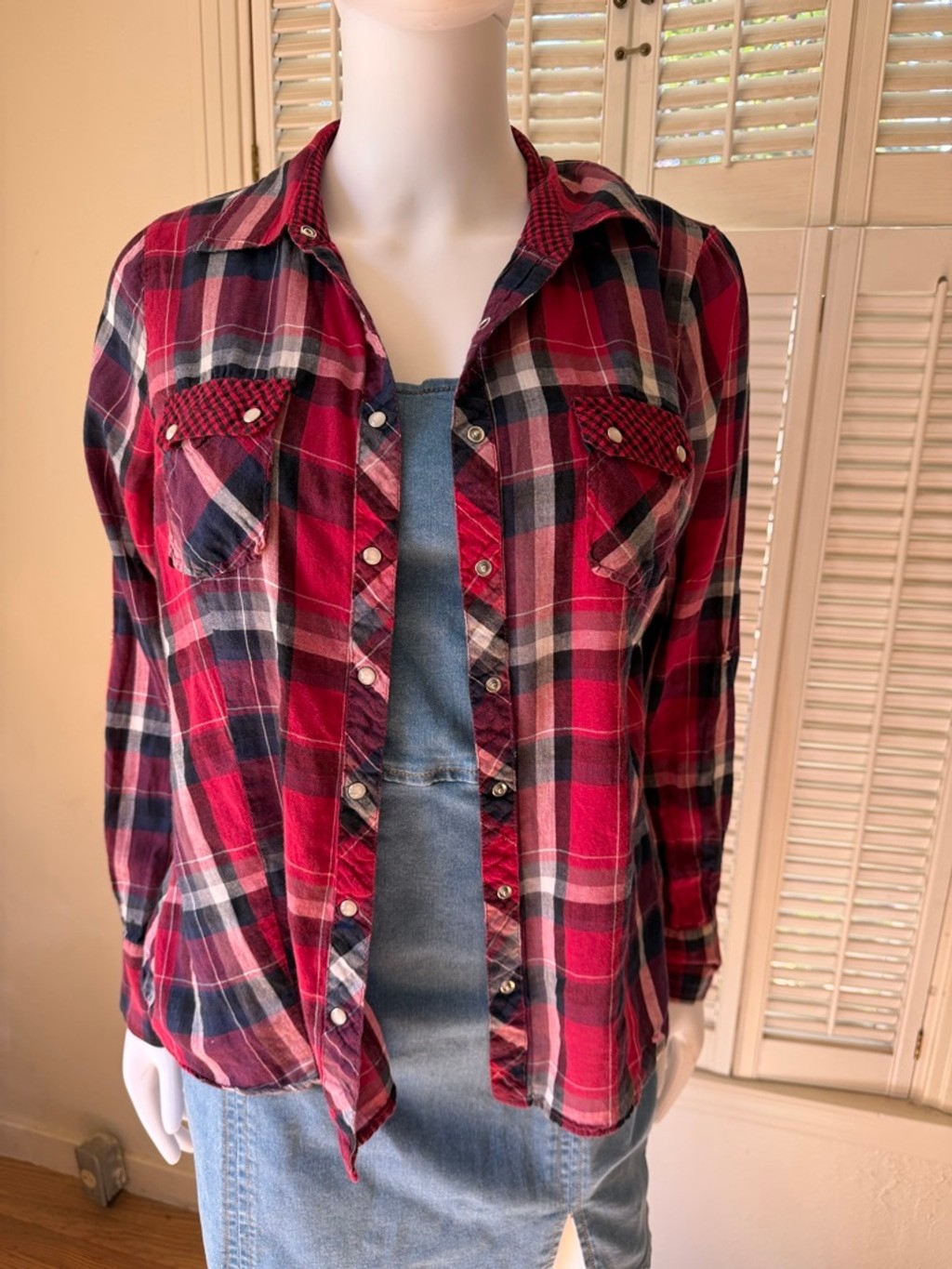 Women's Active Basic Red & Blue Plaid Button Down… - image 1