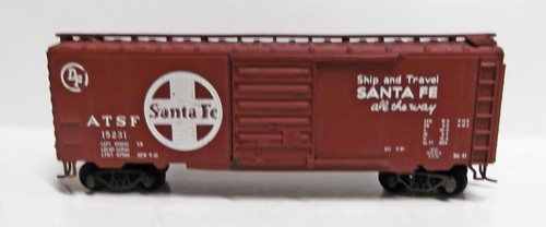 Trenes AHM escala HO de colección * Vagón de caja Santa Fe ATSF 15231 con acopladores Kadee | Zustand: Used