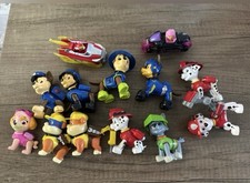 Nickelodeon PAW Patrol Action Figures with Chase, Marshall, Skye & Vehicles