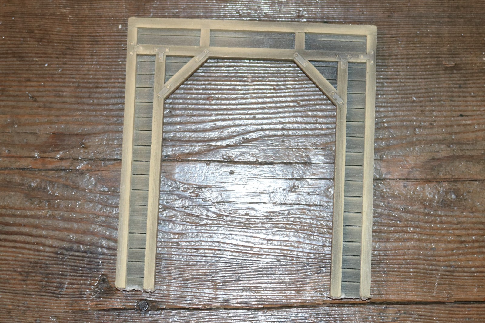 Used Wood Sign O Gauge
